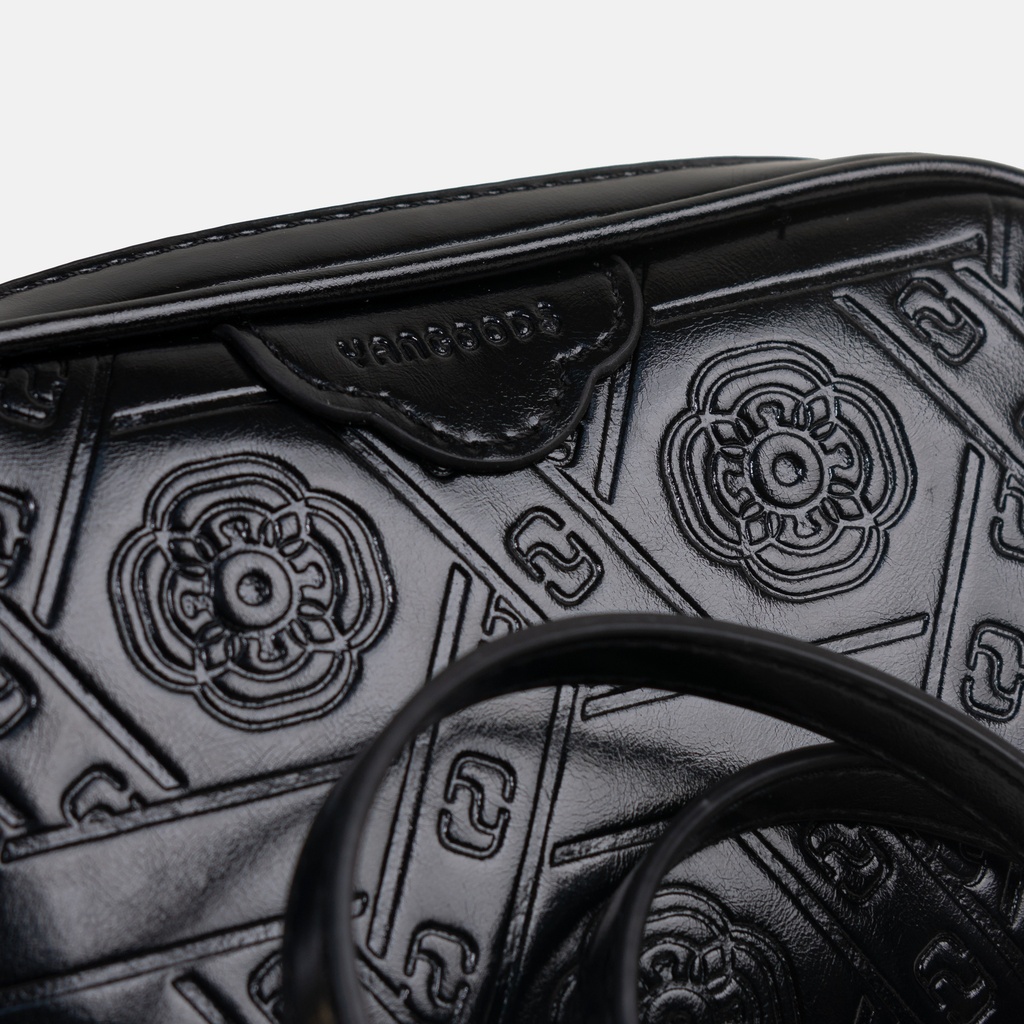 2025 Myat Lay Ngone Onyx Mini Camera Bag