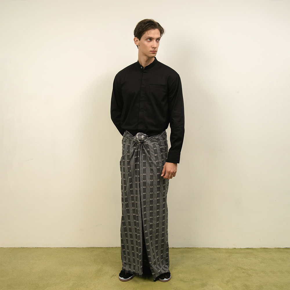 Yangoodsisburma Pasoe Black